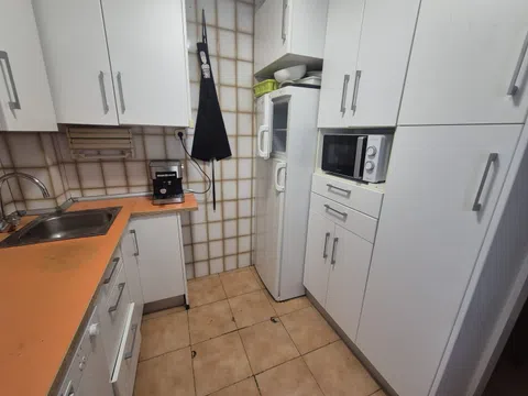 Flat in calle de la Cañada - Photo 10