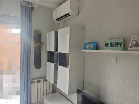 Flat - Photo 2