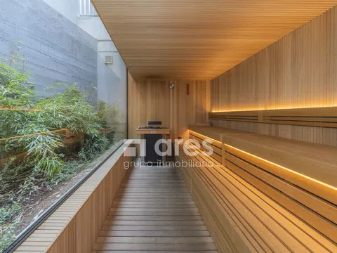 Flat in calle de Javier Ferrero - Photo 19