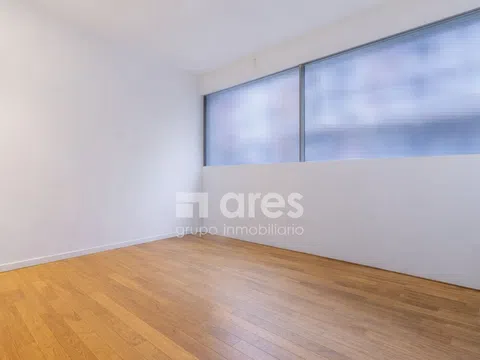Flat in calle de Javier Ferrero - Photo 6