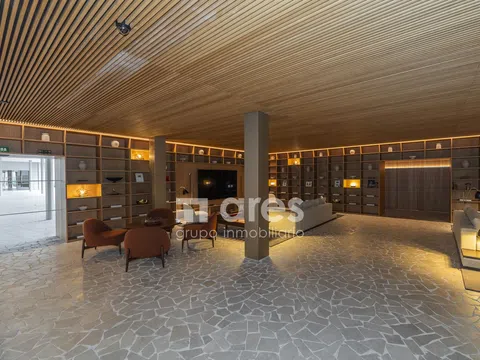 Flat in calle de Javier Ferrero - Photo 10