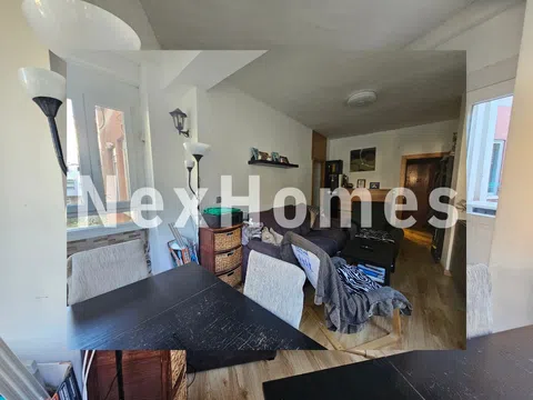 Flat in calle de Navalmoral de la Mata - Photo 2