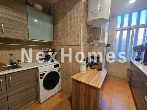 Flat in calle de Navalmoral de la Mata - Photo 16