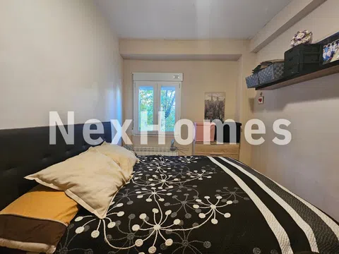 Flat in calle de Navalmoral de la Mata - Photo 17