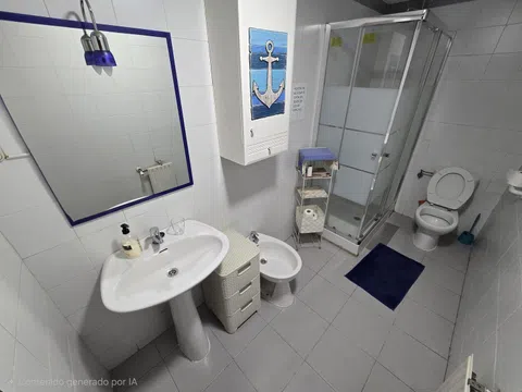 Flat in avenida de la Perla - Photo 8