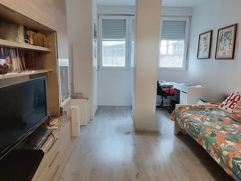 Flat in calle de Sancho Dávila, 6 - Photo 2