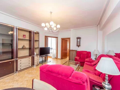 Flat in calle de Narciso Serra - Photo 2