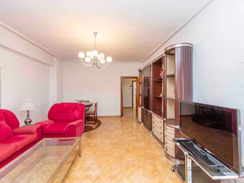 Flat in calle de Narciso Serra - Photo 3