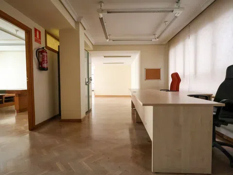 Flat in calle de Atocha - Photo 18