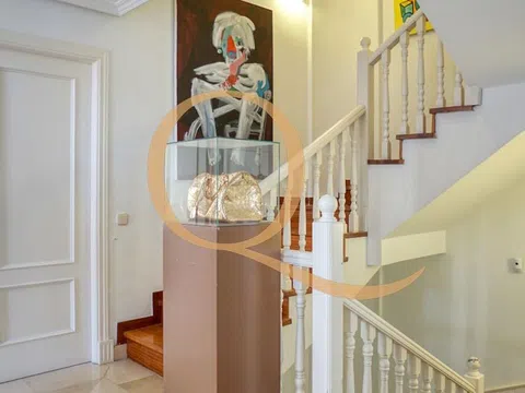 Semi-detached house - Photo 9