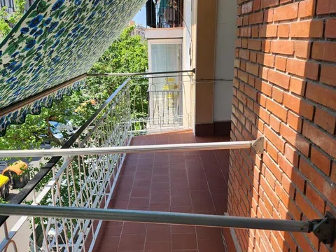 Flat in calle Esteban Collantes - Photo 4