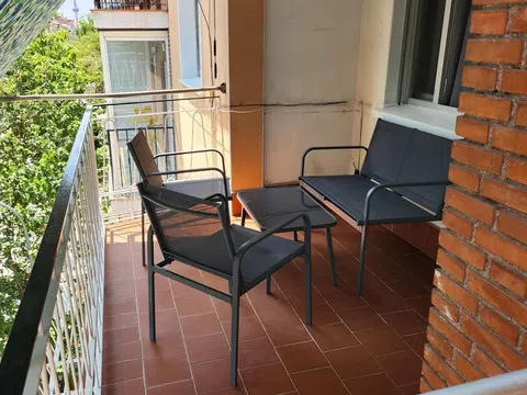 Flat in calle Esteban Collantes - Photo 5