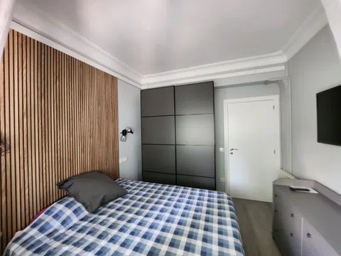 Flat in calle Esteban Collantes - Photo 9