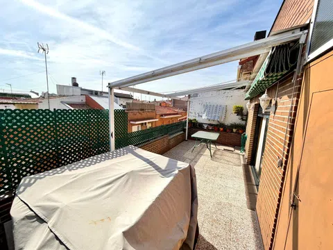 Penthouse in calle Ángel Ripoll - Photo 3
