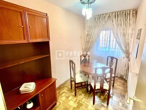 Flat in calle Brígida Alonso - Photo 2
