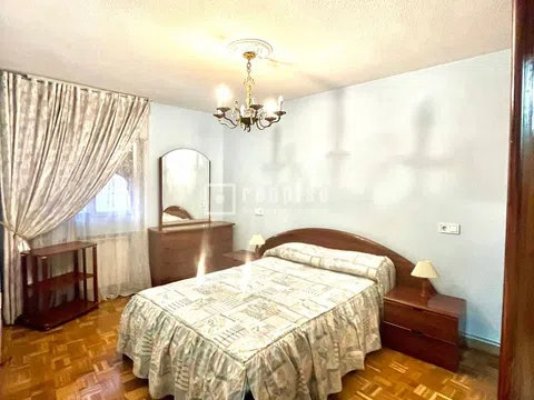Flat in calle Brígida Alonso - Photo 4