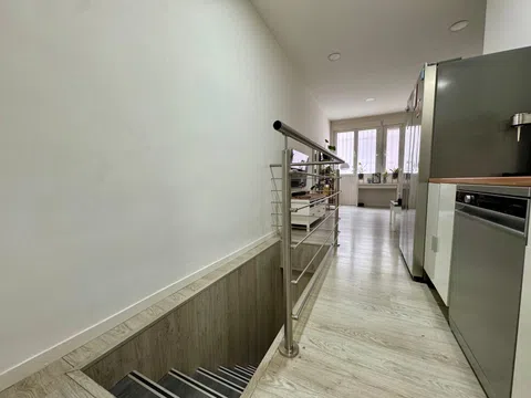 Duplex in CL Jose Maria Pereda - Photo 10