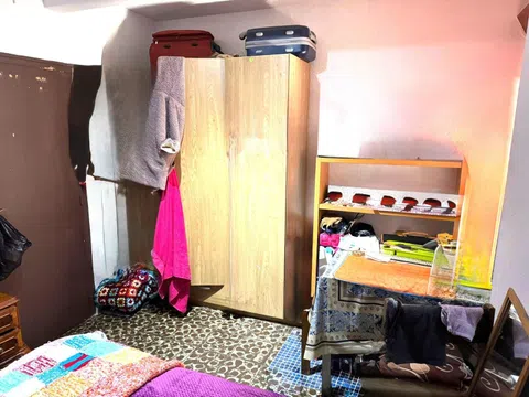 Flat in calle de Alejandro Morán - Photo 6