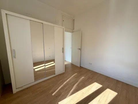 Flat in calle de Anastasio Aroca - Photo 11