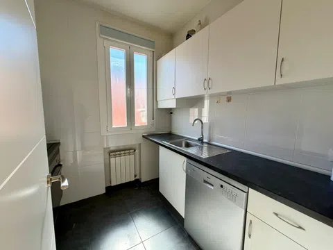 Flat in calle de Anastasio Aroca - Photo 16