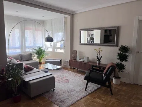 Flat in calle de Ángel de Diego Roldán, 48 - Photo 8