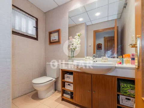Duplex - Photo 15