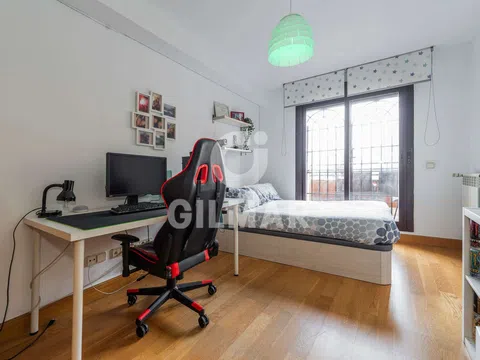 Duplex - Photo 19