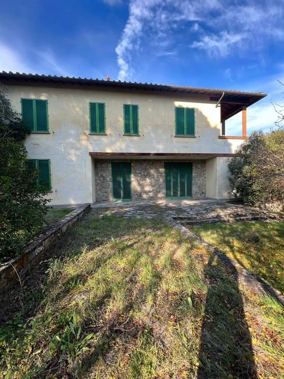 Villa - Photo 2