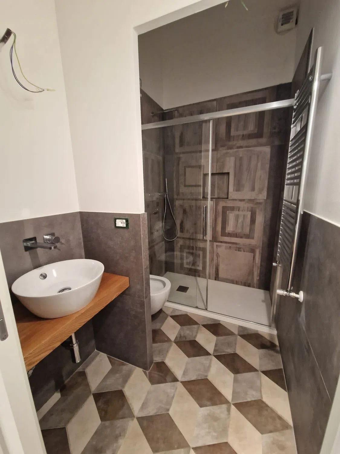 Trilocale in piazza di Verzaia s.n.c. - Photo 14