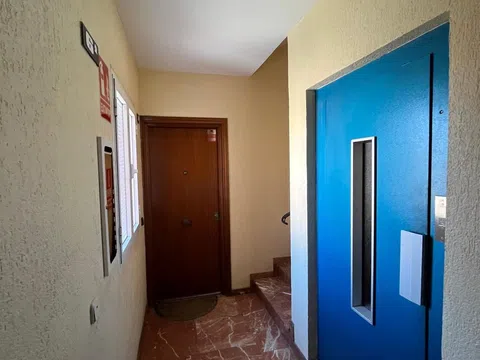 Flat in CL Lillo, 20 - Photo 2
