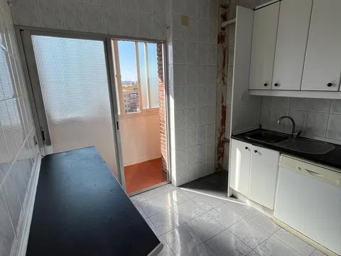 Flat in CL Lillo, 20 - Photo 4