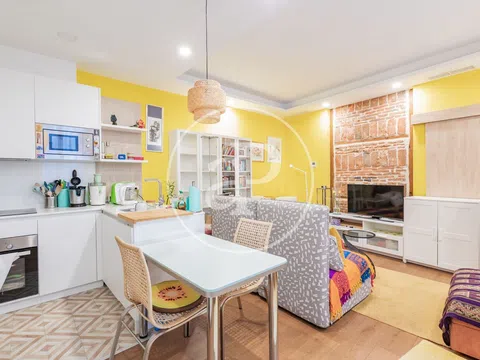 Flat in calle de Bailén - Photo 8