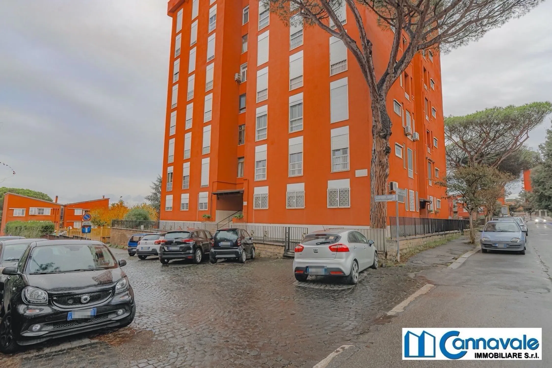 Quadrilocale in via Nicola Zingarelli s.n.c. - Photo 1
