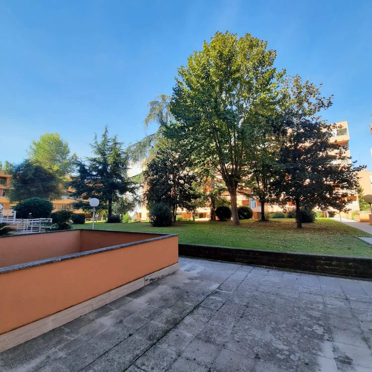 Appartamento su due piani in via Giampiero Combi s.n.c. - Photo 2