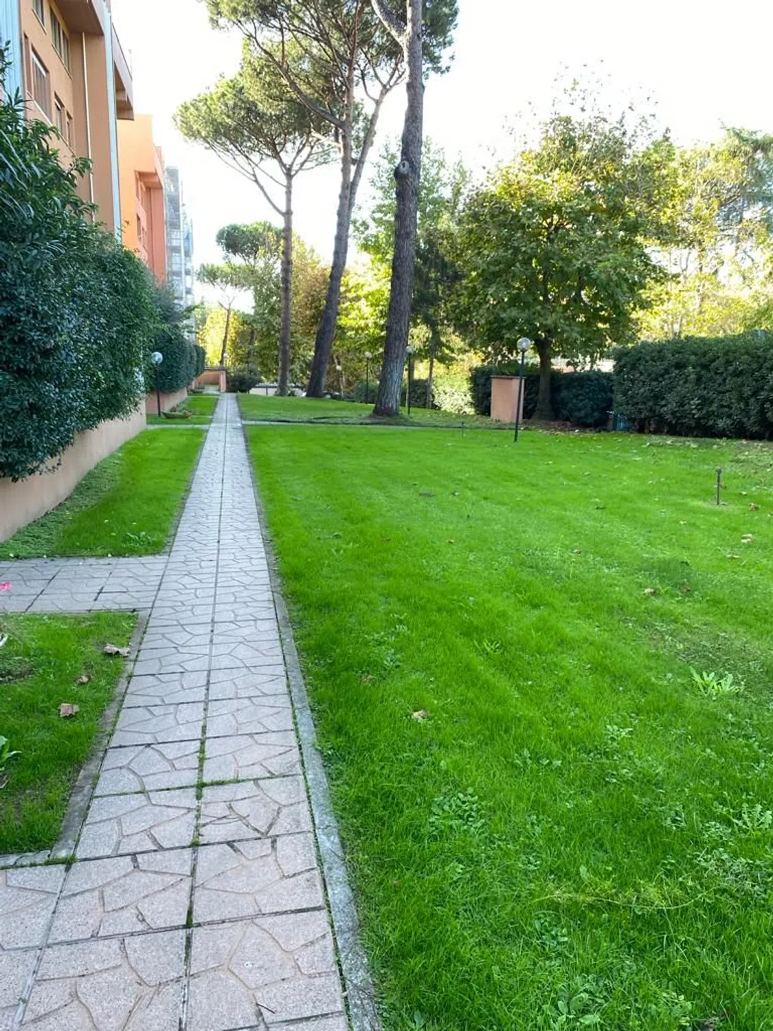 Quadrilocale in viale dell'Automobilismo - Photo 2