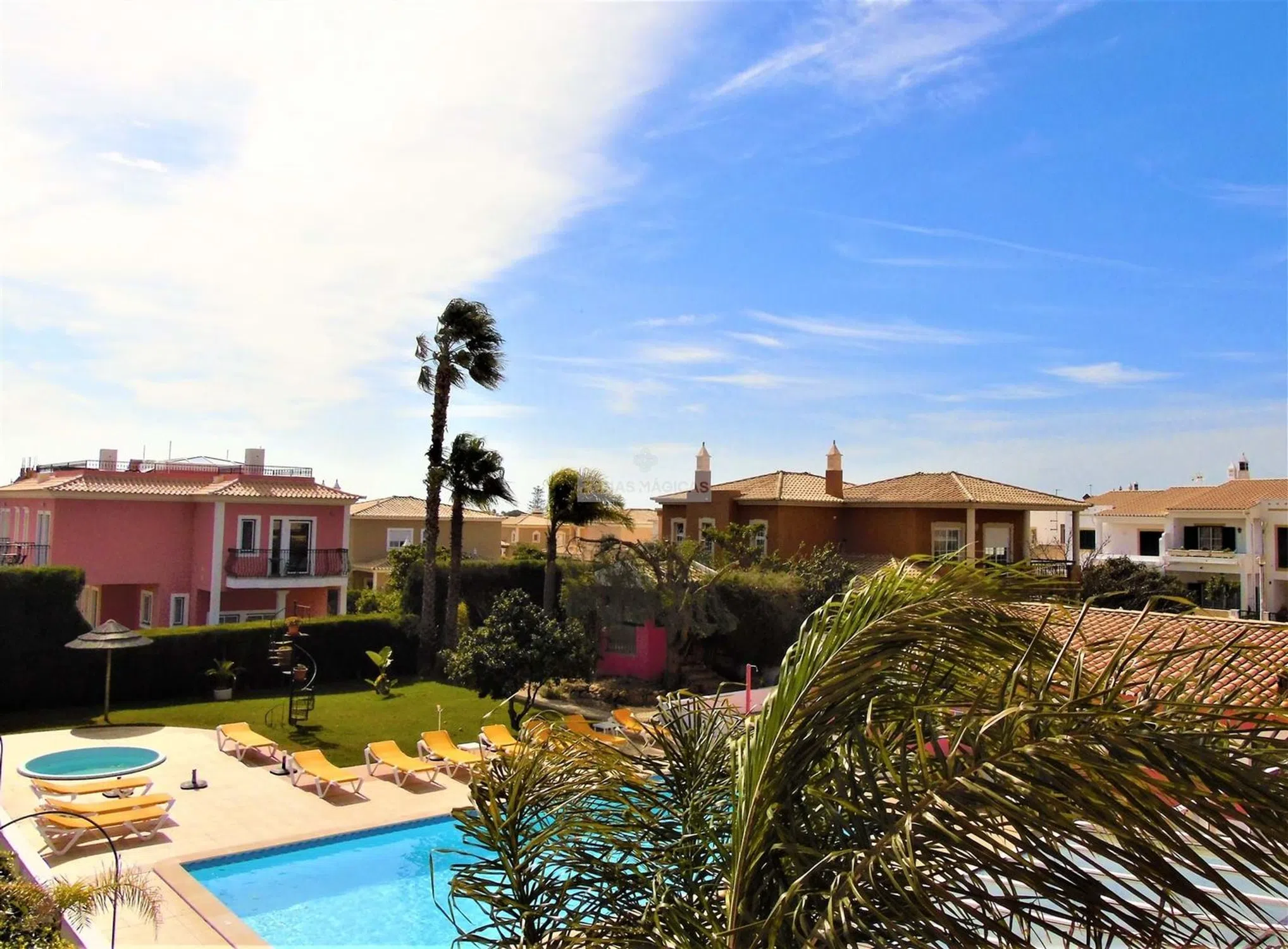 Moradia - Photo 2