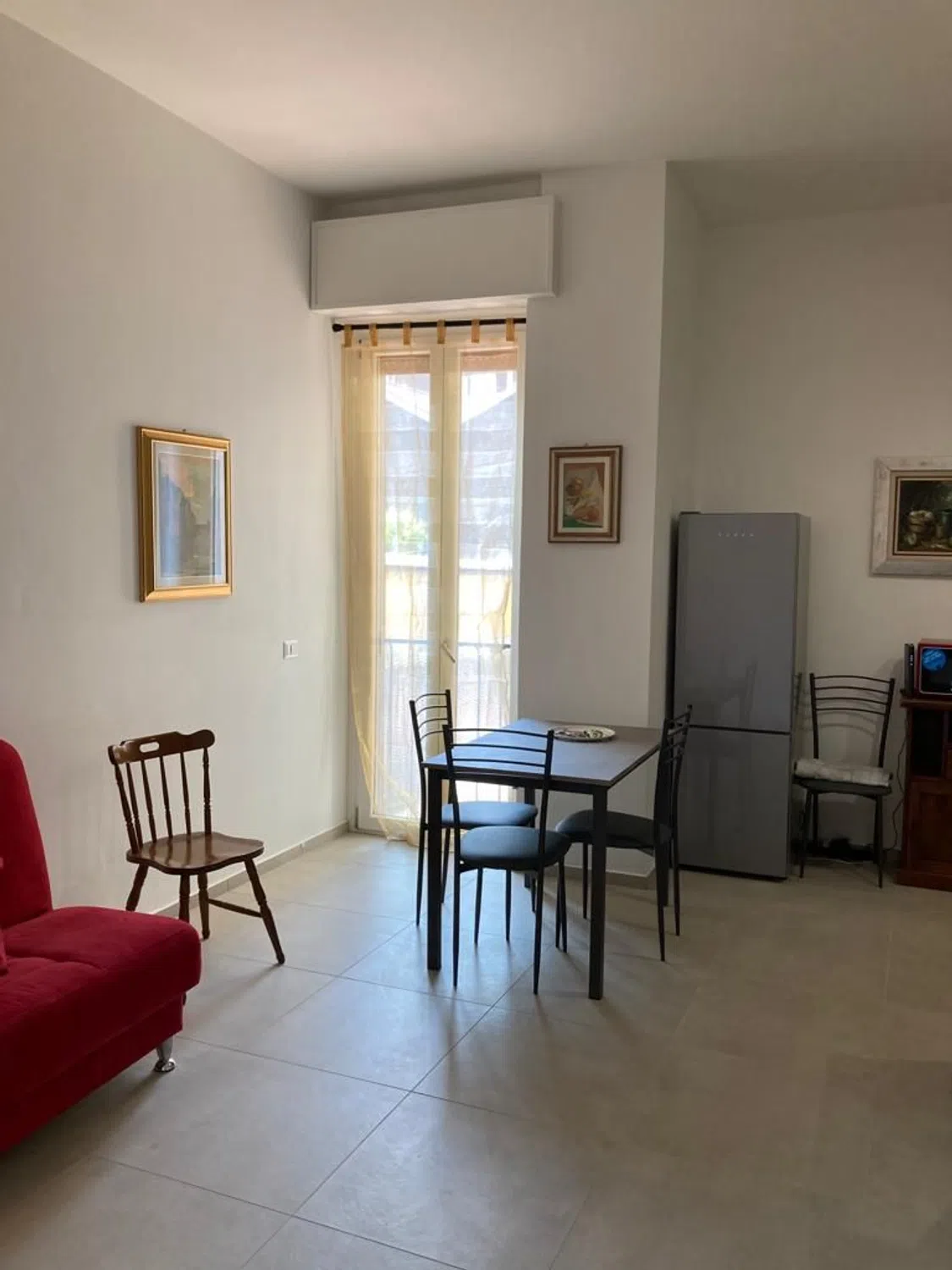 Trilocale in via Tavazzano s.n.c.