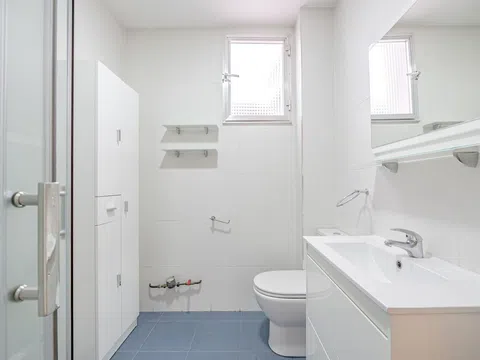 Flat in calle de Bretón de los Herreros - Photo 13