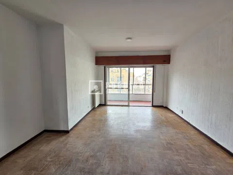 Flat - Photo 3