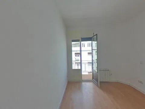 Flat in calle de Donoso Cortés, 5 - Photo 3