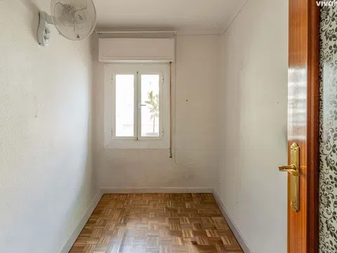 Flat in avenida Donostiarra - Photo 18