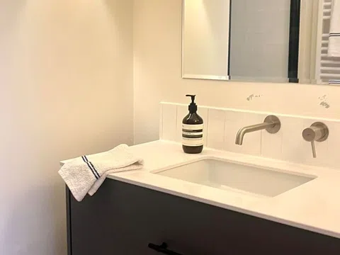 Flat in calle de la Infanta Mercedes - Photo 14