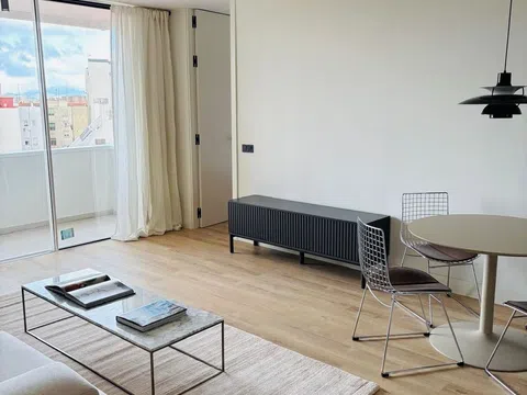 Flat in calle de la Infanta Mercedes - Photo 6