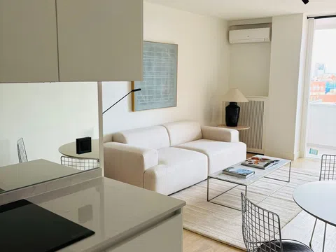 Flat in calle de la Infanta Mercedes - Photo 7