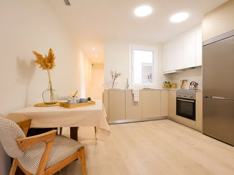 Flat in calle Alcalá - Photo 11