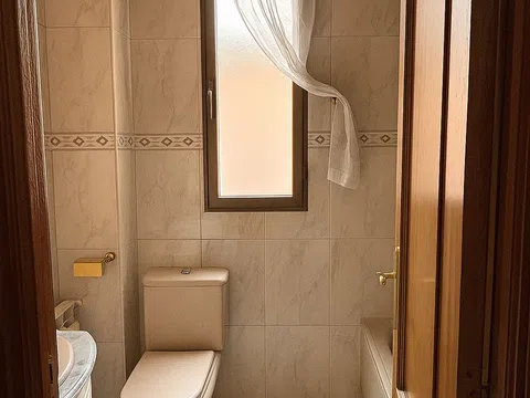 Flat in calle de Zurita - Photo 9