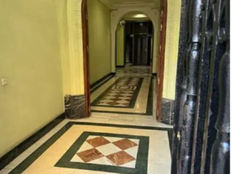 Flat in calle de Sandoval - Photo 4