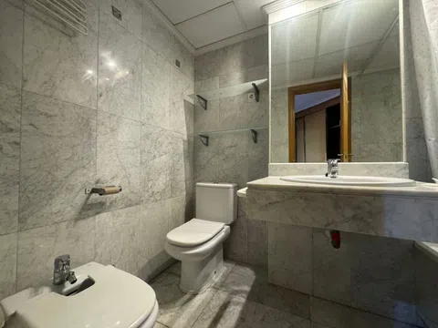Flat in calle de Arturo Soria - Photo 14