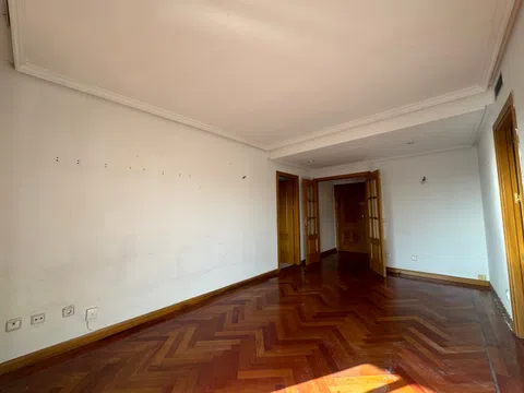 Flat in calle de Arturo Soria - Photo 6
