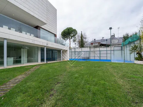 Detached house - Photo 12